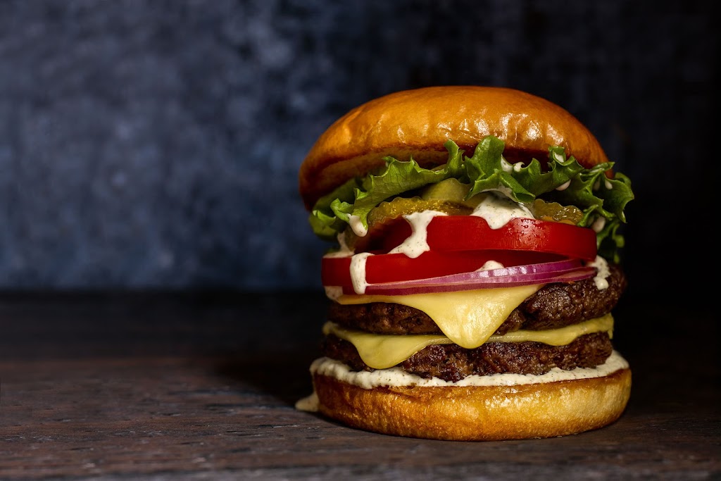 PlantPub | restaurant | 675 W Kendall St, Cambridge, MA 02142, USA | 6177145452 OR +1 617-714-5452