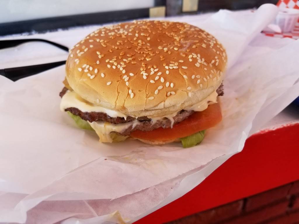 Husky Boy Burgers | restaurant | 802 N Pacific Coast Hwy, Laguna Beach, CA 92651, USA | 9494979605 OR +1 949-497-9605