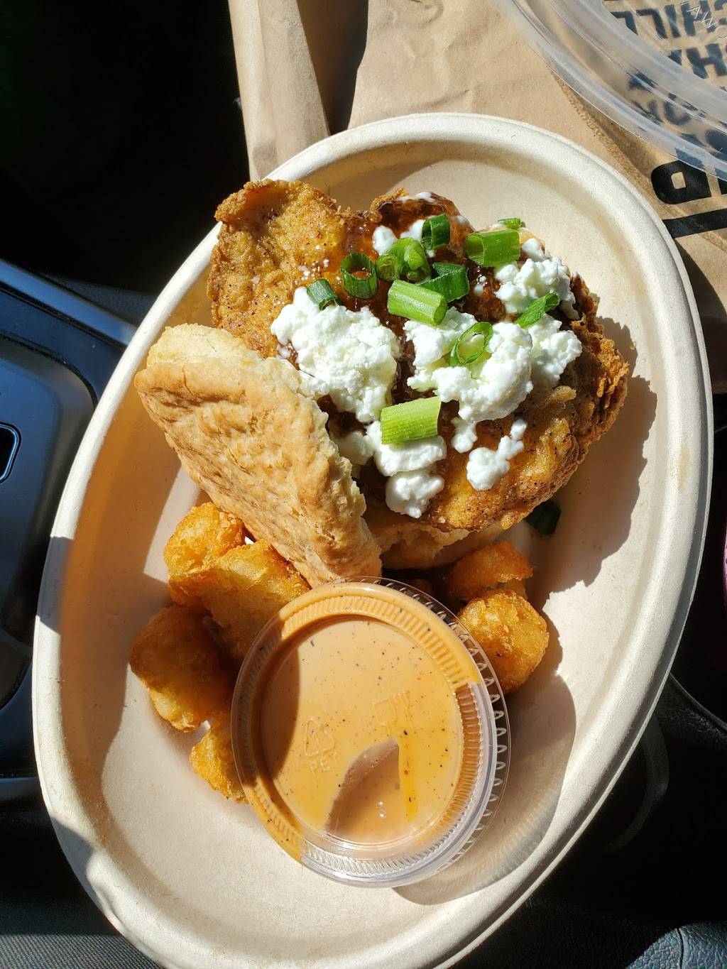 Holler & Dash | restaurant | 2801 18th St S #101, Homewood, AL 35209, USA | 2054140999 OR +1 205-414-0999