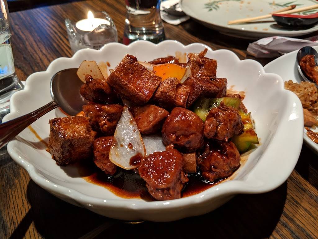 Little Asia | restaurant | 36 King St E, Dundas, ON L9H 1B8, Canada | 2892388100 OR +1 289-238-8100