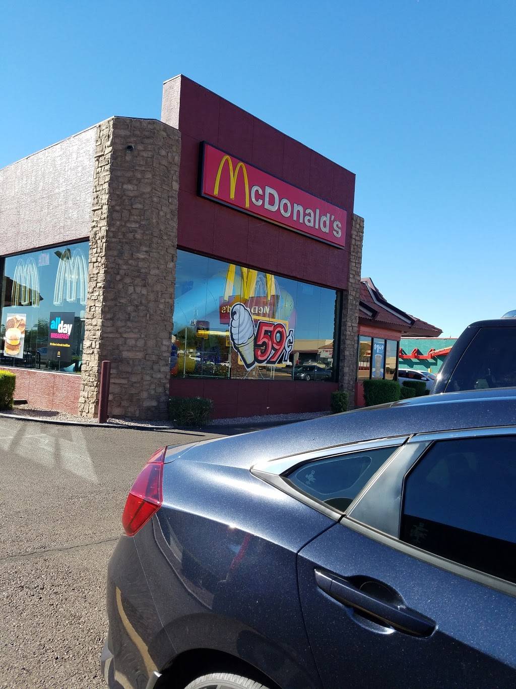 McDonalds | cafe | 2447 E Bell Rd, Phoenix, AZ 85032, USA | 6028671489 OR +1 602-867-1489