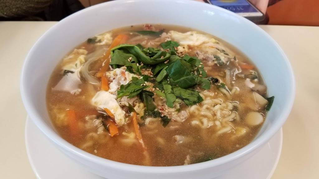 Bells Diner | restaurant | 2167 W Stadium Blvd, Ann Arbor, MI 48103, USA | 7349950226 OR +1 734-995-0226