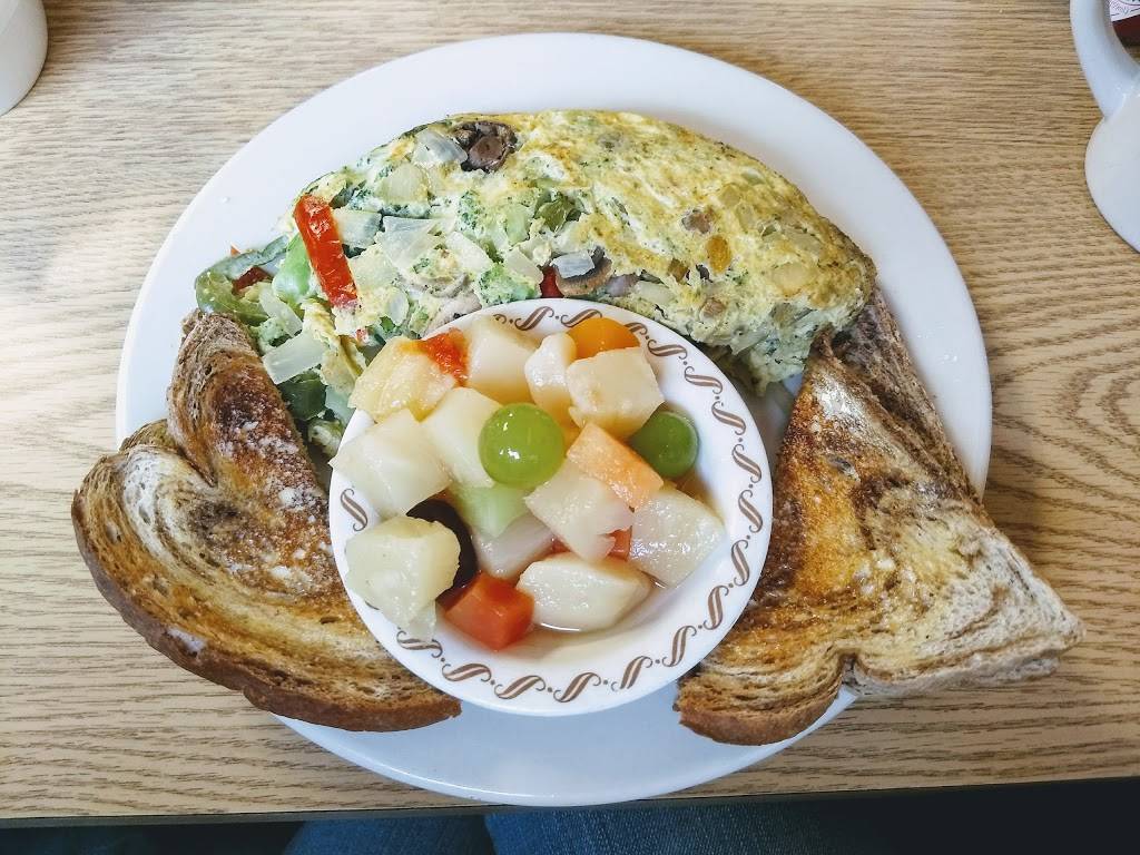 Long Branch Restaurant | restaurant | 65 Main St, Raymond, NH 03077, USA | 6038954272 OR +1 603-895-4272