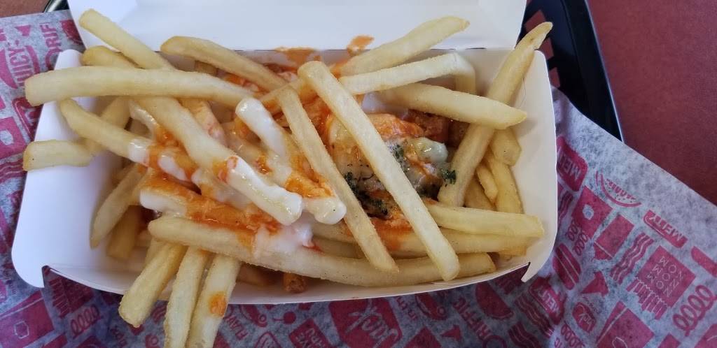 Jack in the Box | restaurant | 465 S Fairfax Ave, Los Angeles, CA 90036, USA | 3239367709 OR +1 323-936-7709