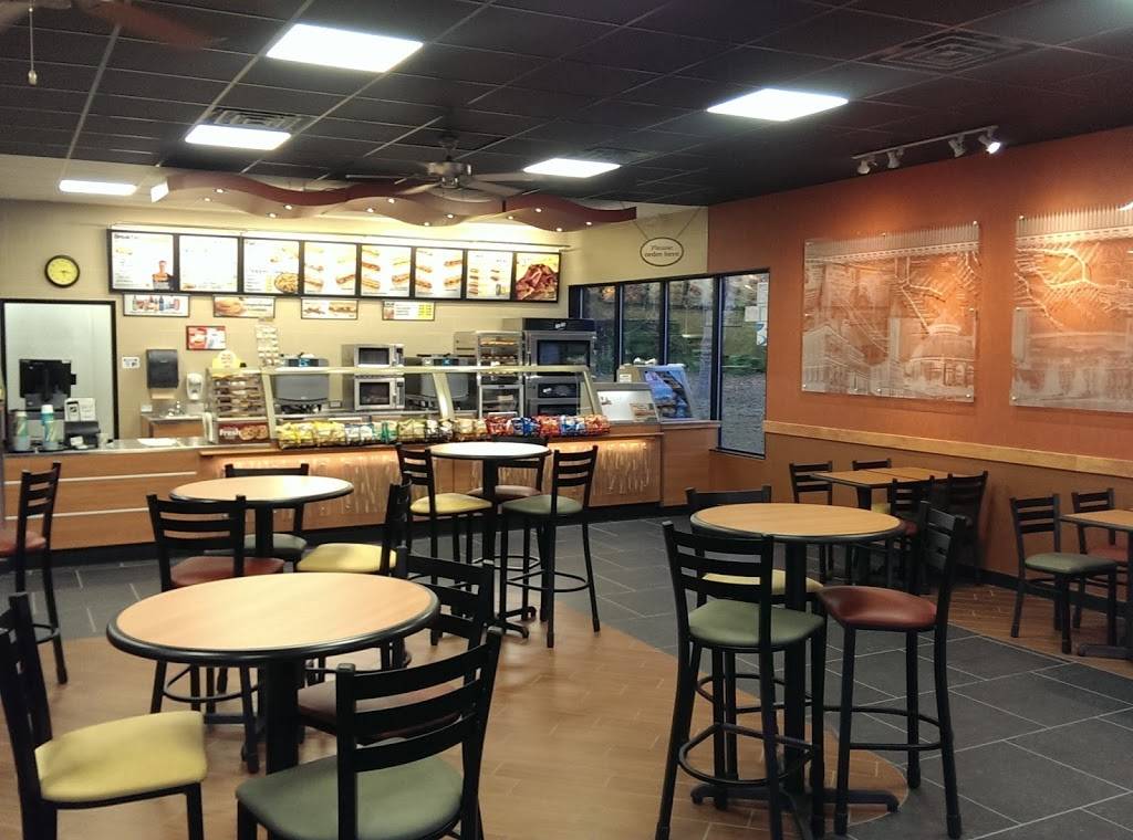 Subway | restaurant | 902 Baytree Rd, Valdosta, GA 31602, USA | 2294694603 OR +1 229-469-4603