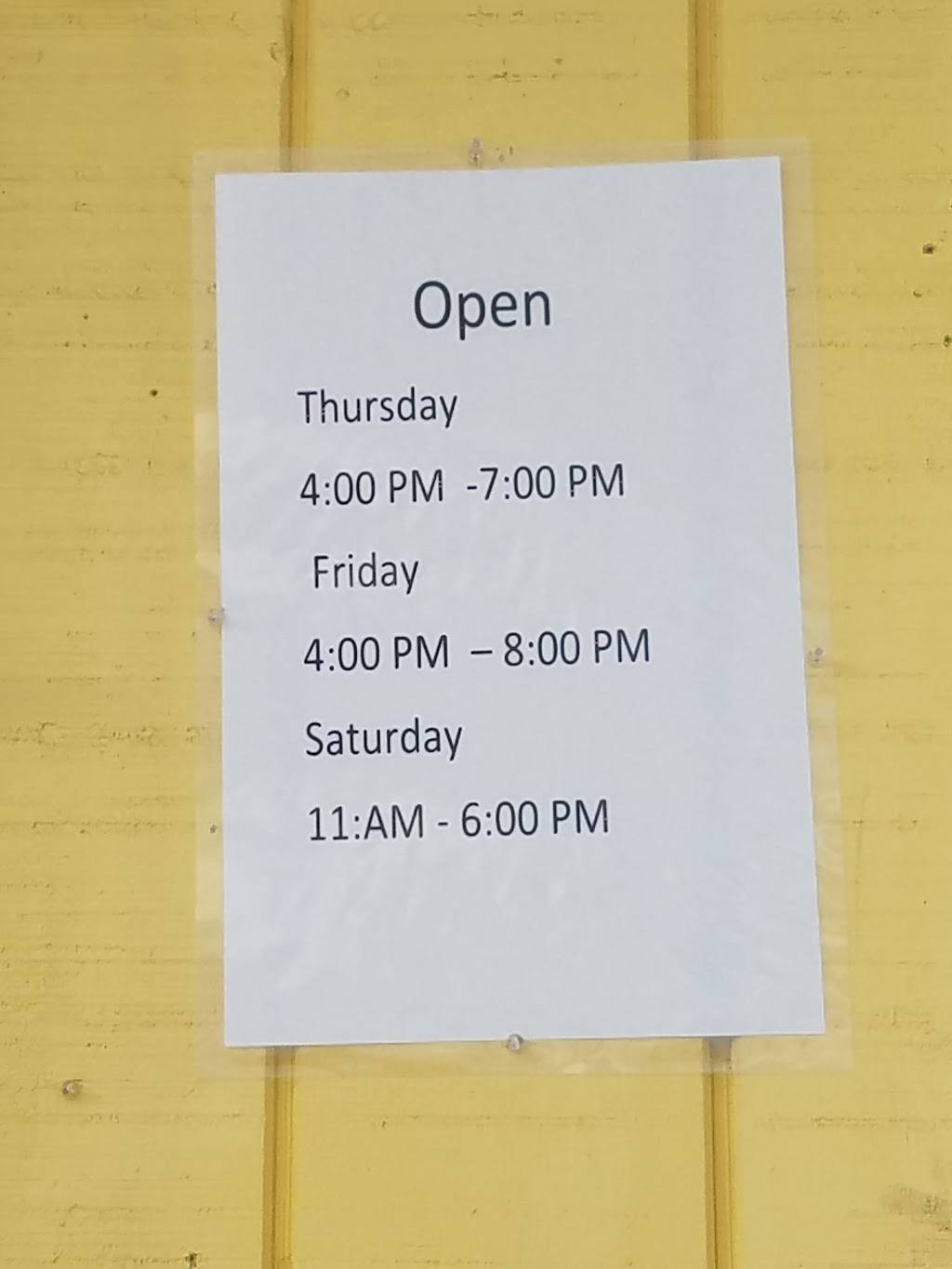 Navarros Mexican Take Out | meal takeaway | 2537 8th St, Muskegon, MI 49444, USA | 2317376225 OR +1 231-737-6225