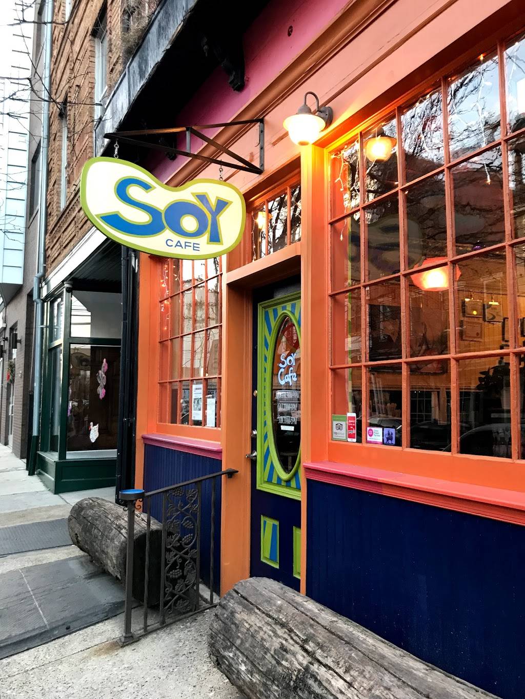 Soy Cafe | cafe | 630 N 2nd St, Philadelphia, PA 19123, USA | 2159221003 OR +1 215-922-1003