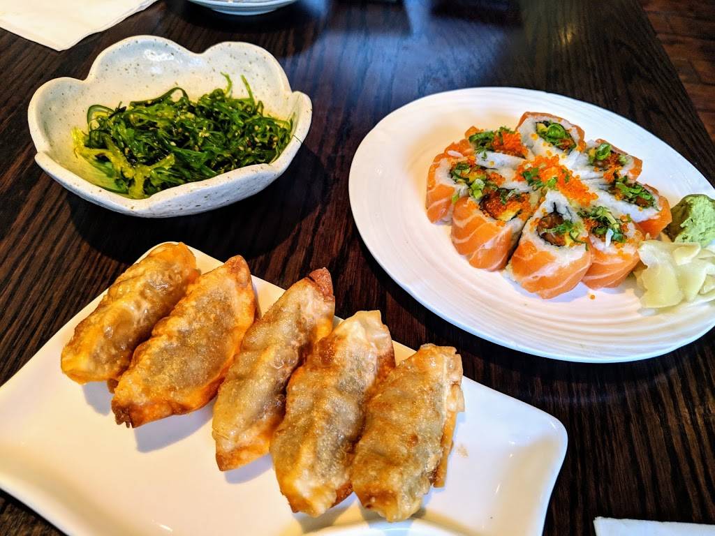 Party Sushi | restaurant | 1776 Shattuck Ave, Berkeley, CA 94709, USA | 5108411776 OR +1 510-841-1776