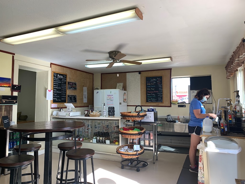 The Smoothie Spot | cafe | 20 N Central Blvd, Quartzsite, AZ 85346, USA | 6028450161 OR +1 602-845-0161