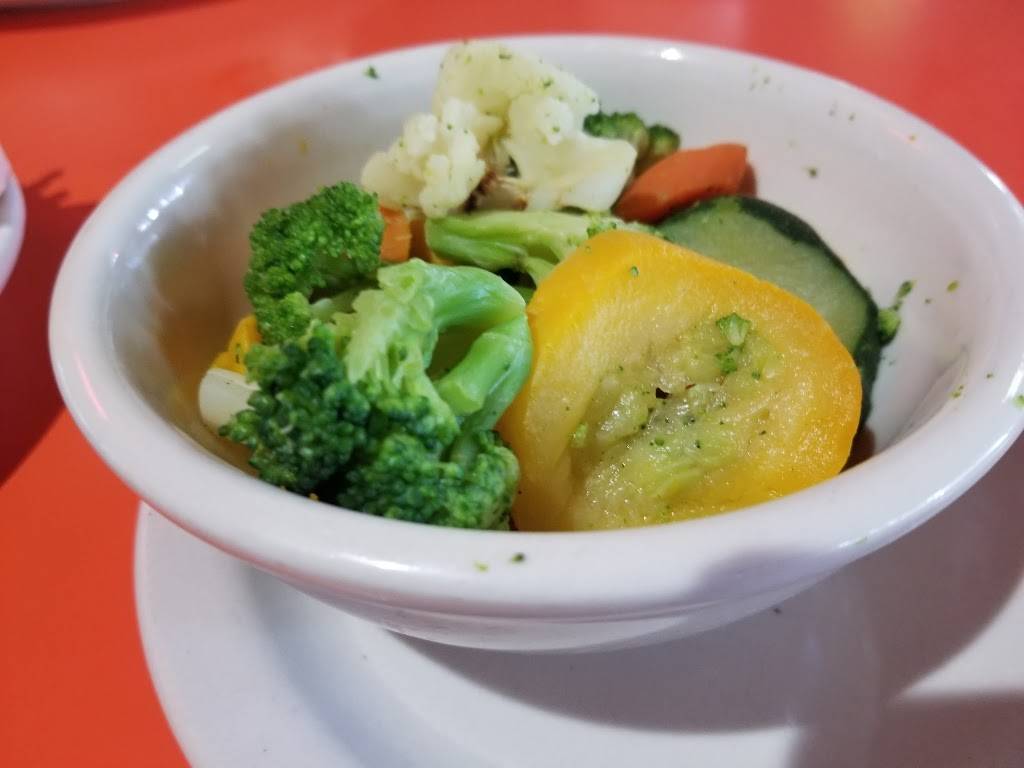 Gators Dockside DeLand | restaurant | 1788 S Woodland Blvd, DeLand, FL 32720, USA | 3867381996 OR +1 386-738-1996