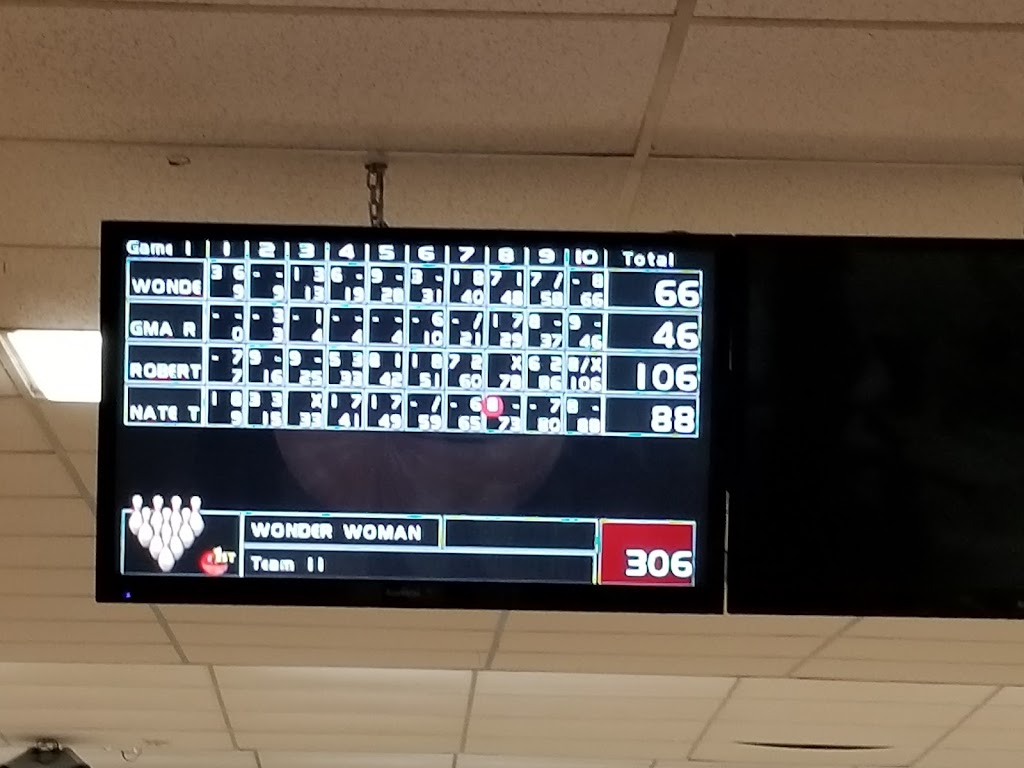 Bowlero Deptford | restaurant | 1328 Delsea Dr, Deptford, NJ 08096, USA | 8568454241 OR +1 856-845-4241