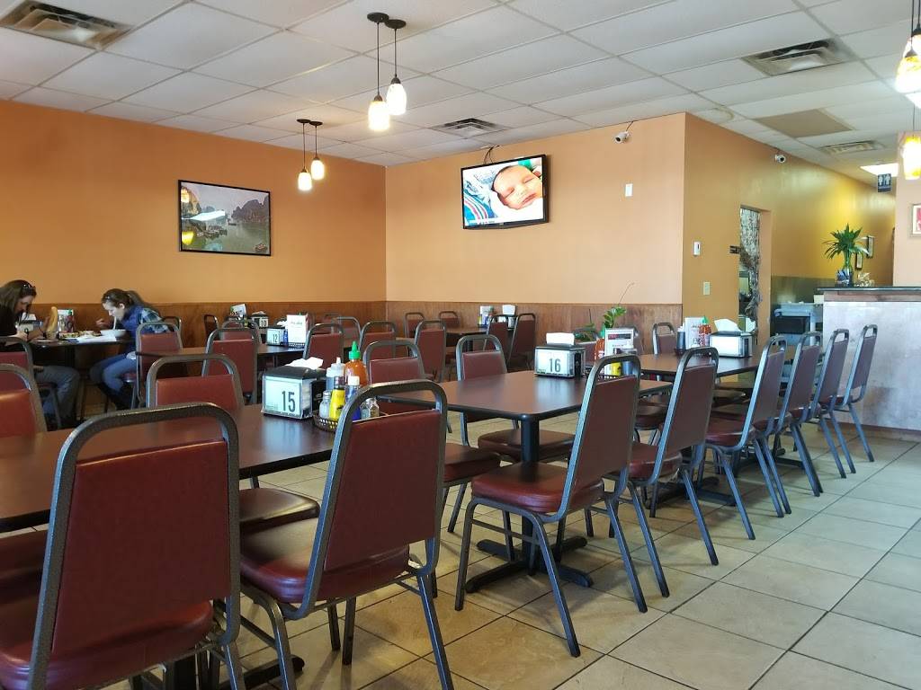 PhoVietnam | restaurant | 3234 S Wadsworth Blvd # M, Lakewood, CO 80227, USA | 7209209604 OR +1 720-920-9604