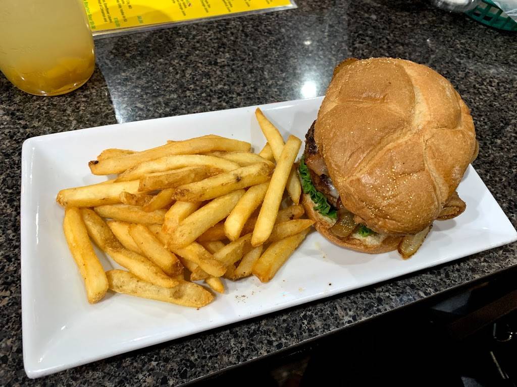 The Greene Turtle Sports Bar & Grille | restaurant | 718-722 S Broadway, Baltimore, MD 21231, USA | 4103424222 OR +1 410-342-4222