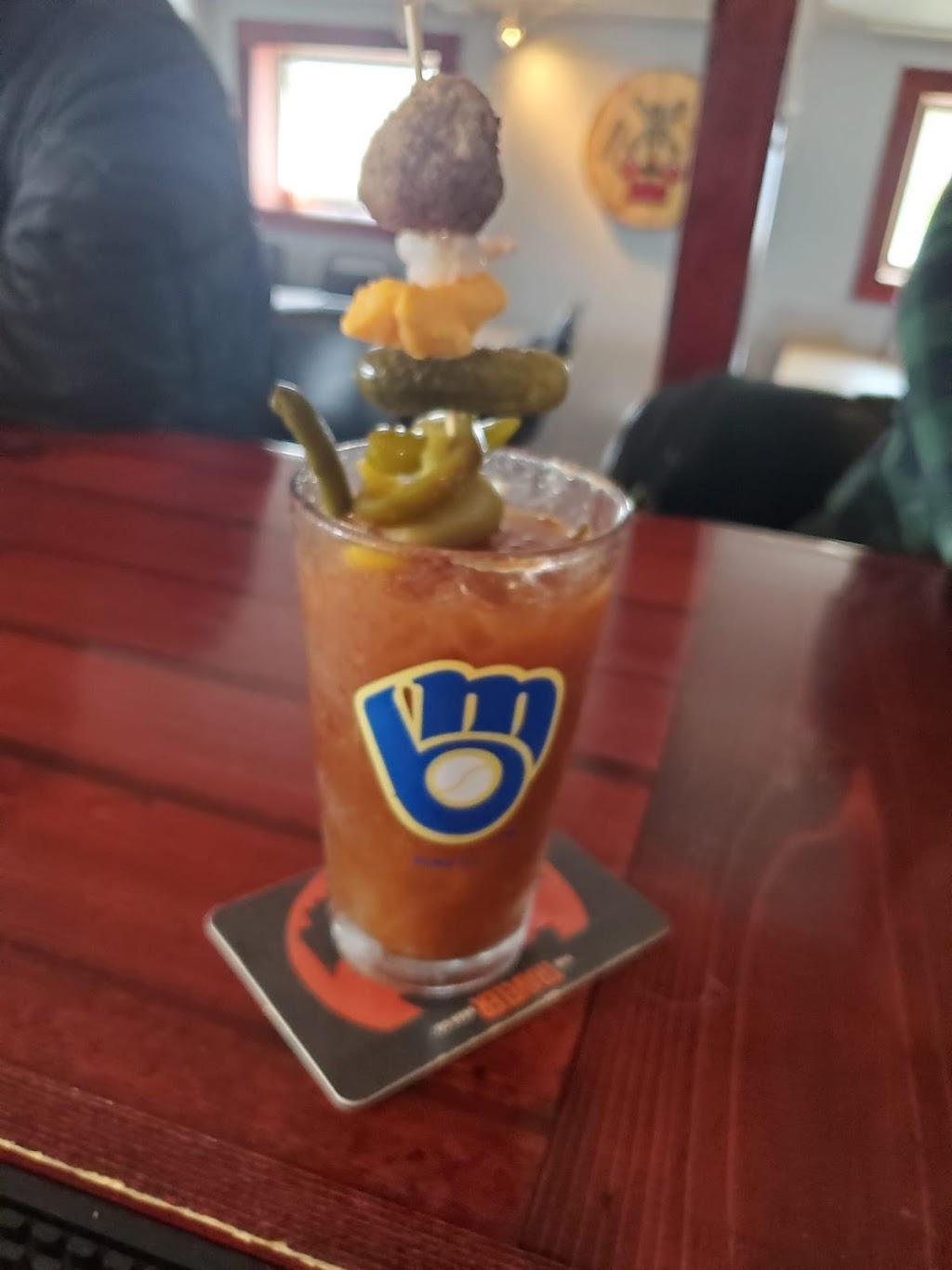 Willes SideTracked Bar & Grill | restaurant | W7135 WI-19, Watertown, WI 53094, USA | 9202453039 OR +1 920-245-3039