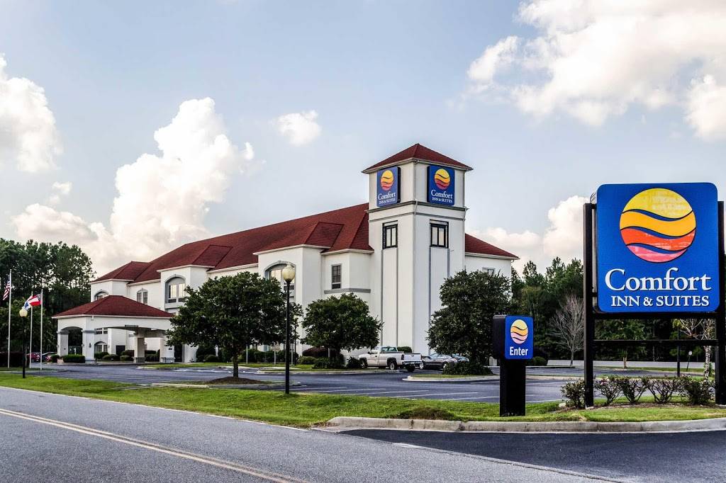 Comfort Inn & Suites Savannah Airport | restaurant | 15 Jay R Turner Dr, Savannah, GA 31408, USA | 9126291500 OR +1 912-629-1500