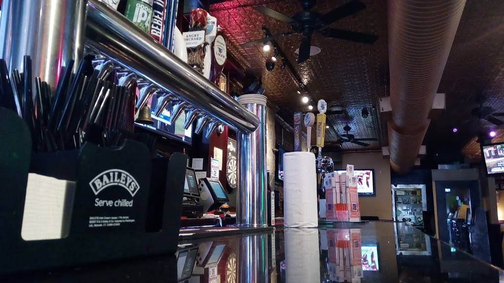 Local Bar & Grill | restaurant | 3924 Bell Blvd, Bayside, NY 11361, USA | 7182254522 OR +1 718-225-4522