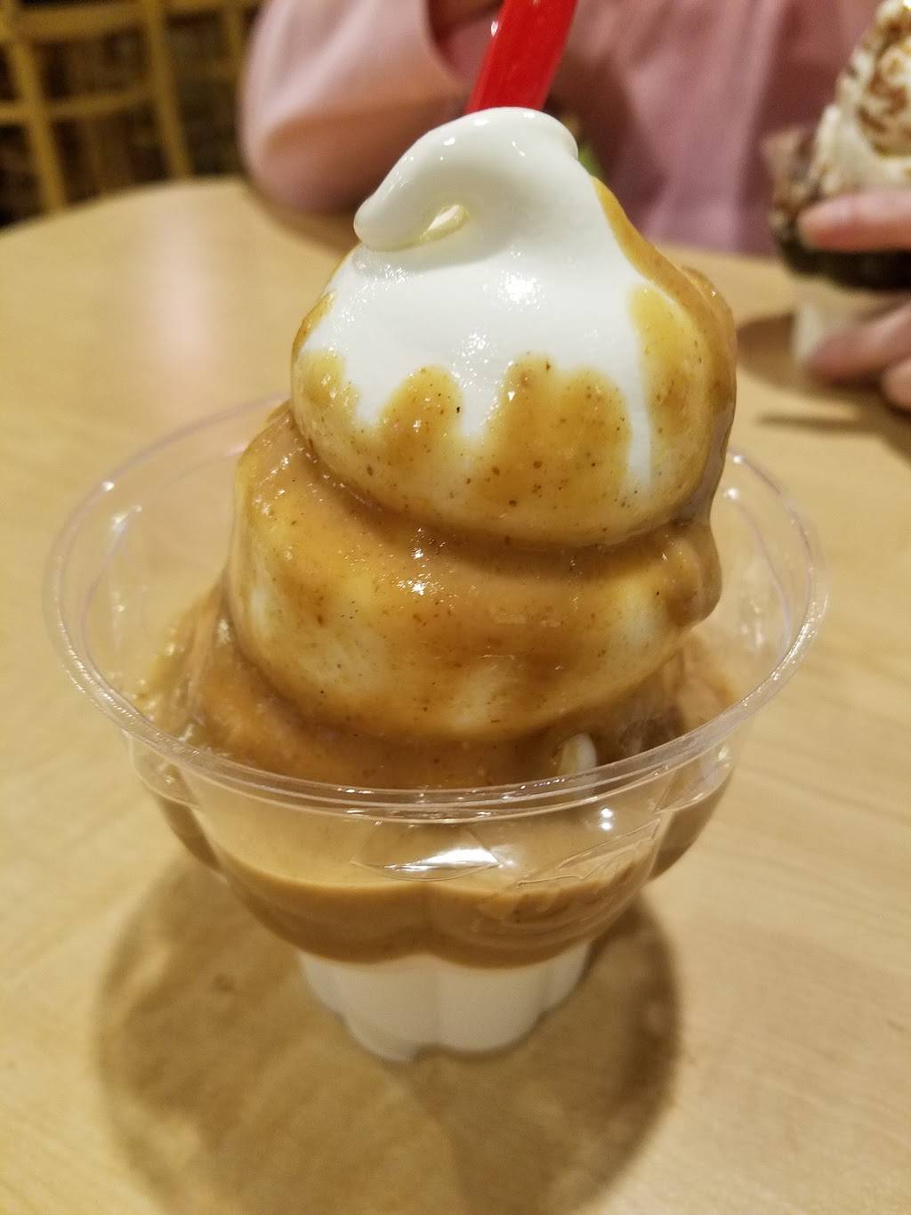 Dairy Queen Grill & Chill | restaurant | 1600 15th Ave, Union Grove, WI 53182, USA | 2628783930 OR +1 262-878-3930