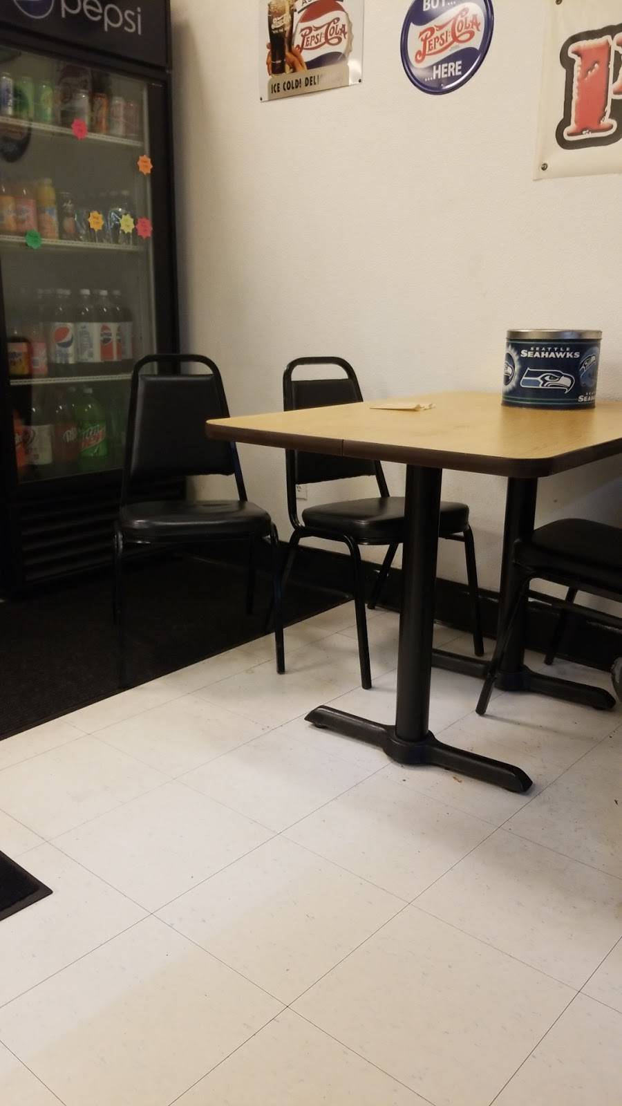 Blazzin Pizza | restaurant | 212 NE 164th Ave, Vancouver, WA 98684, USA | 3602562799 OR +1 360-256-2799