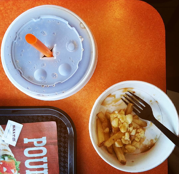 Harveys | restaurant | 4247 Rue Jean-Talon, Saint-Léonard, QC H1S 1J9, Canada | 5143743440 OR +1 514-374-3440