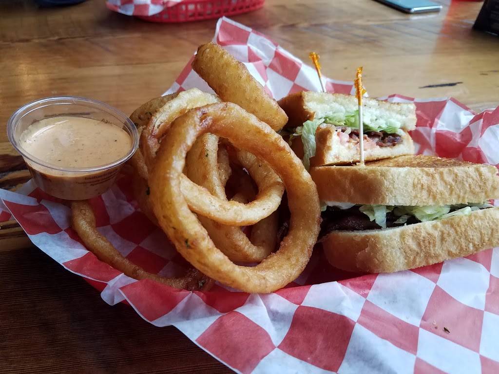 Sams Tavern | restaurant | 15740 Redmond Way, Redmond, WA 98052, USA | 4258617246 OR +1 425-861-7246