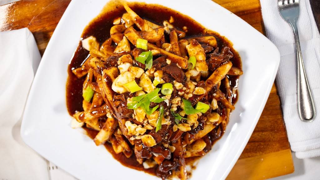 McKoys Caribbean Fusion | restaurant | 950 Southdown Rd, Mississauga, ON L5J 2Y4, Canada | 9058559773 OR +1 905-855-9773