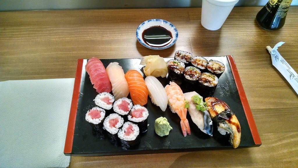 Noble Fish | restaurant | 45 E 14 Mile Rd, Clawson, MI 48017, USA | 2485852314 OR +1 248-585-2314