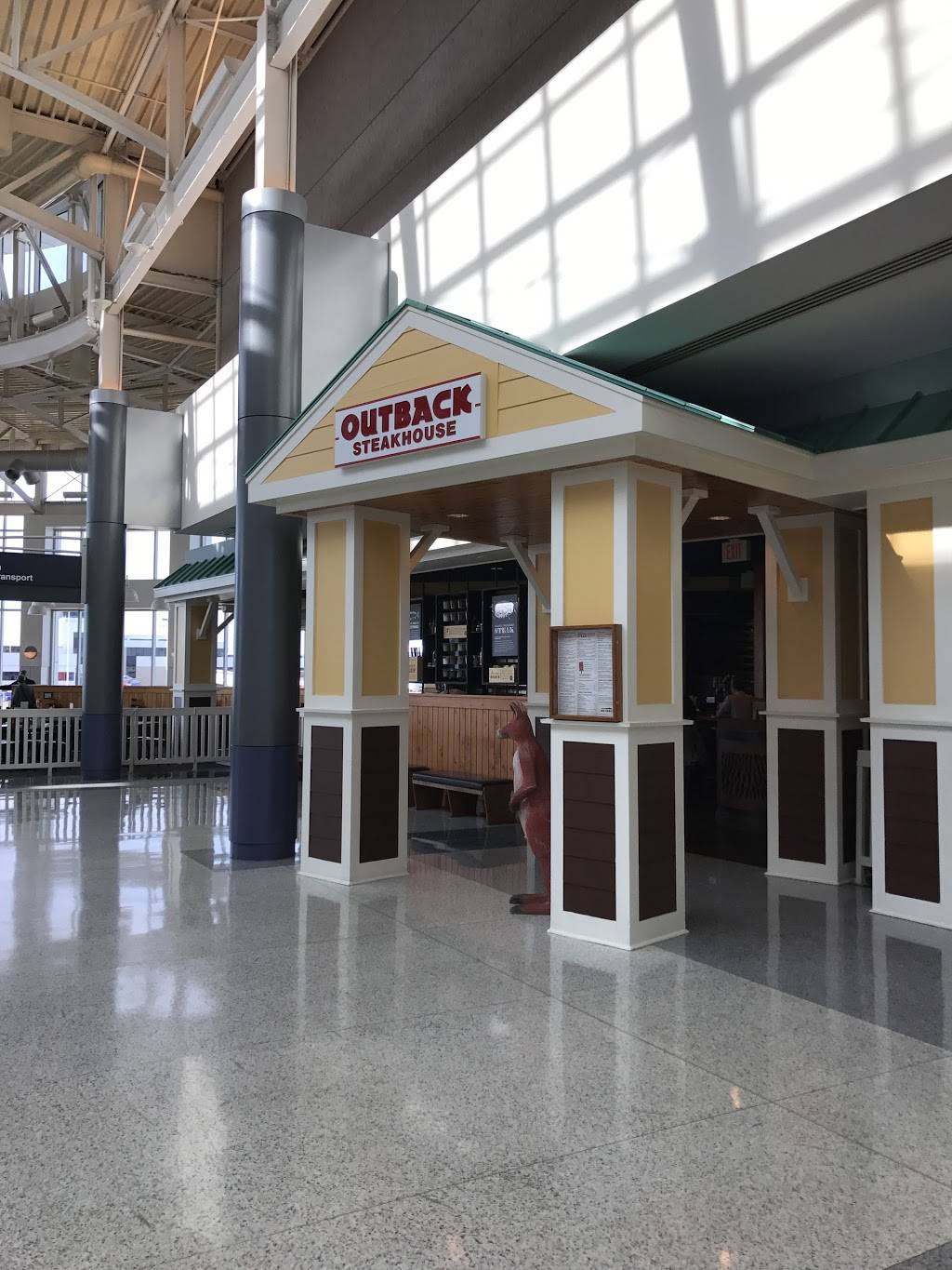 Outback Steakhouse | meal takeaway | Terminal 3 (4th Floor, Erlanger, KY 41018, USA | 8597671055 OR +1 859-767-1055