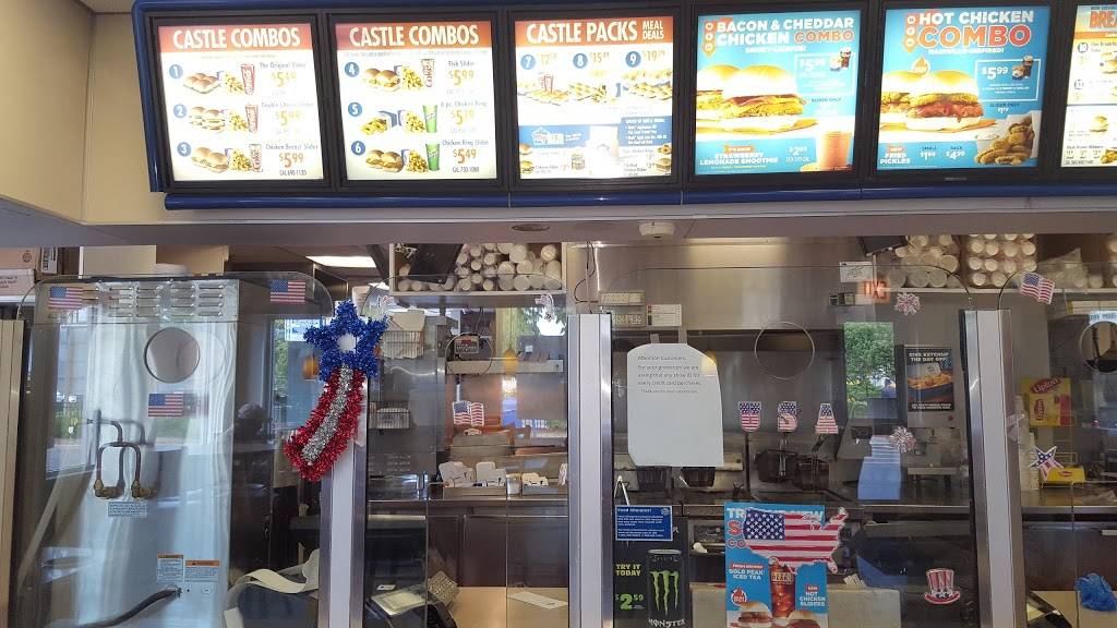 White Castle | restaurant | 3457 S King Dr, Chicago, IL 60616, USA | 8008432728 OR +1 800-843-2728