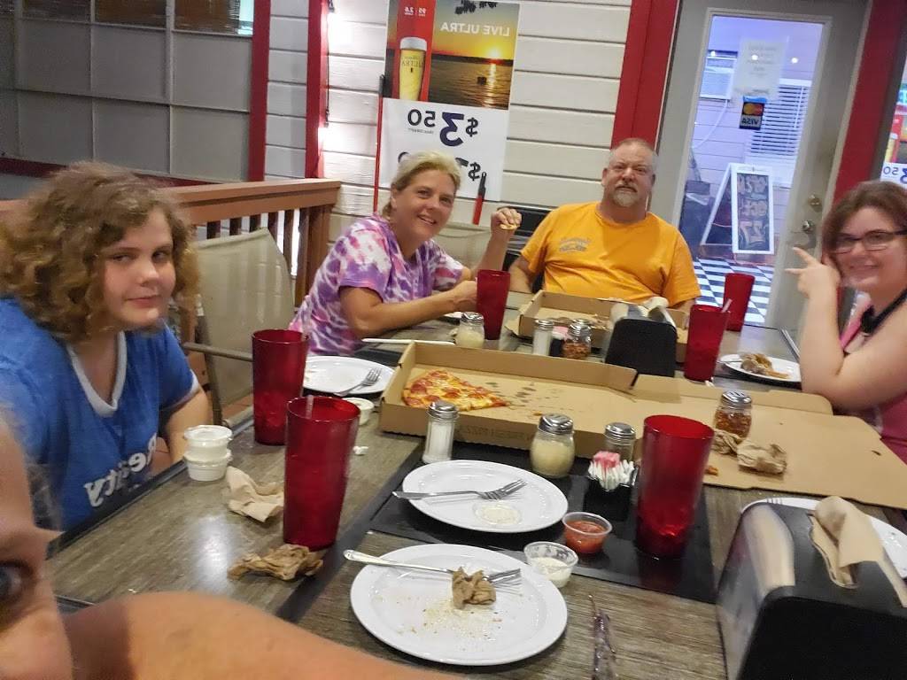 VIP Pizza | restaurant | 34988 Hammerhead Rd Suite A, Vinita, OK 74301, USA | 9187823239 OR +1 918-782-3239