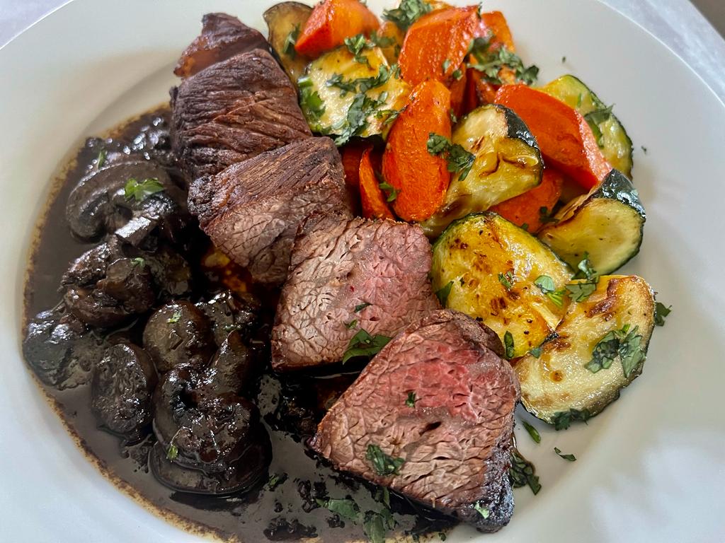 JK Kitchen and Catering Services | restaurant | 1044 Shary Cir, Concord, CA 94518, USA | 2176371791 OR +1 217-637-1791