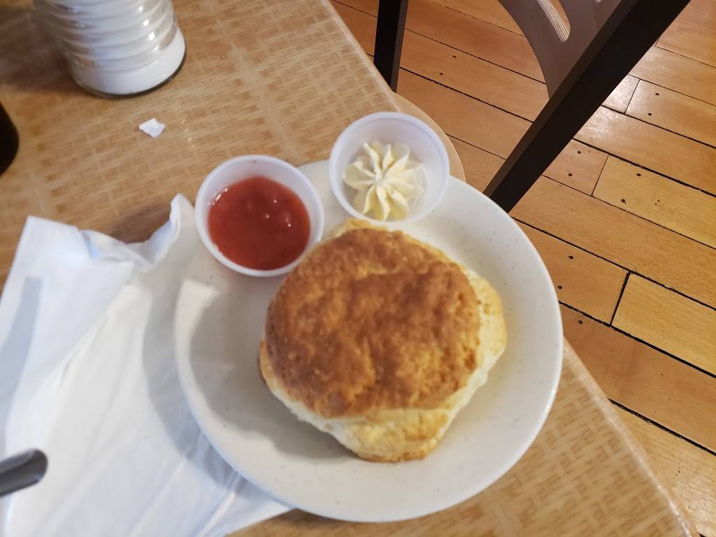 Stripes Biscuit Co. | restaurant | 5701 Gibson Blvd SE, Albuquerque, NM 87108, USA | 5058594298 OR +1 505-859-4298