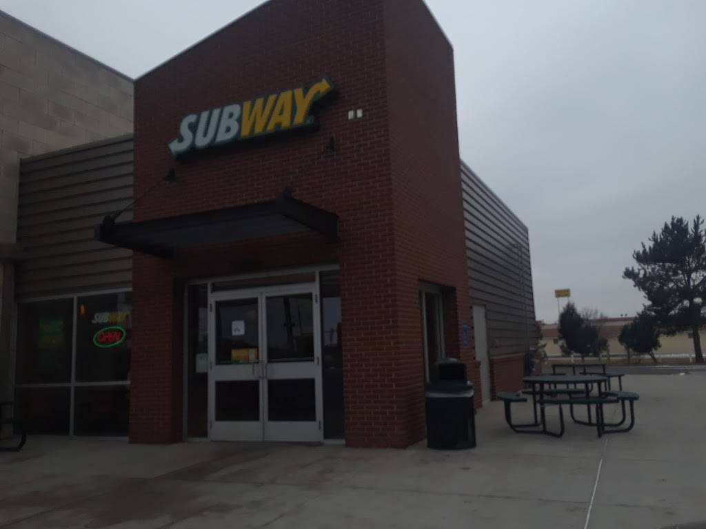 Subway | meal takeaway | 3914 Colorado, CO-119, Longmont, CO 80504, USA | 3036825475 OR +1 303-682-5475