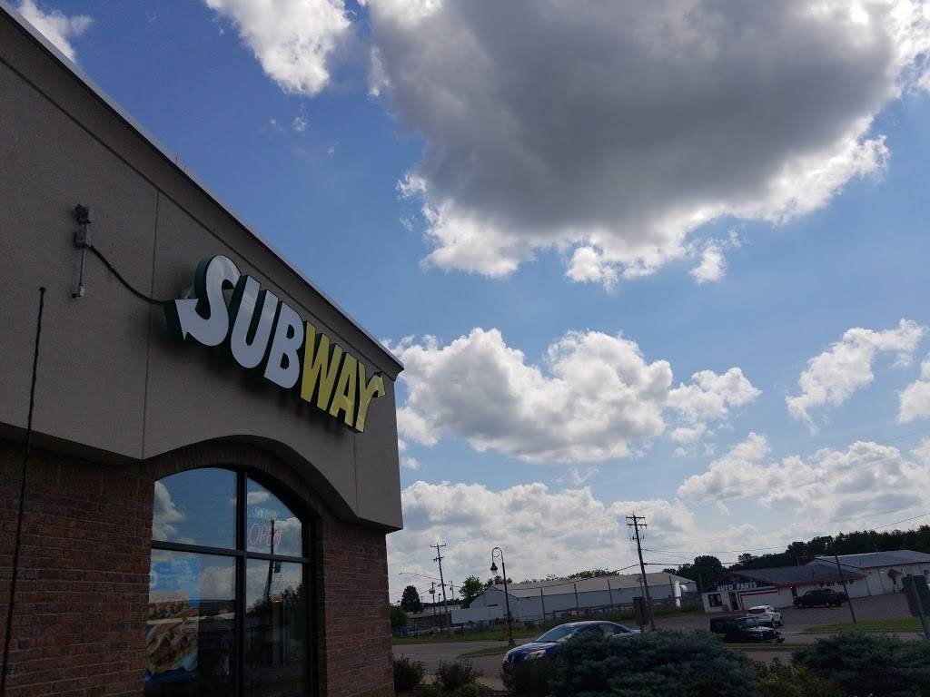 Subway Restaurants | restaurant | 5209 E Viking Blvd E, Wyoming, MN 55092, USA | 6514620143 OR +1 651-462-0143