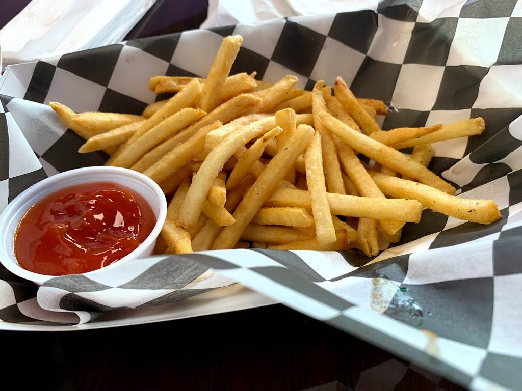 Mudbug Cajun Po Boys | restaurant | 3524 NE Vivion Rd, Kansas City, MO 64119, USA | 8163211087 OR +1 816-321-1087