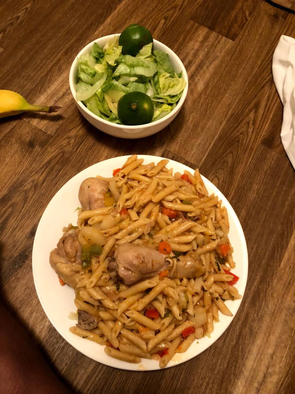 Salaama Restaurant | restaurant | 2440 S Collins St # 138, Arlington, TX 76014, USA | 2149241174 OR +1 214-924-1174