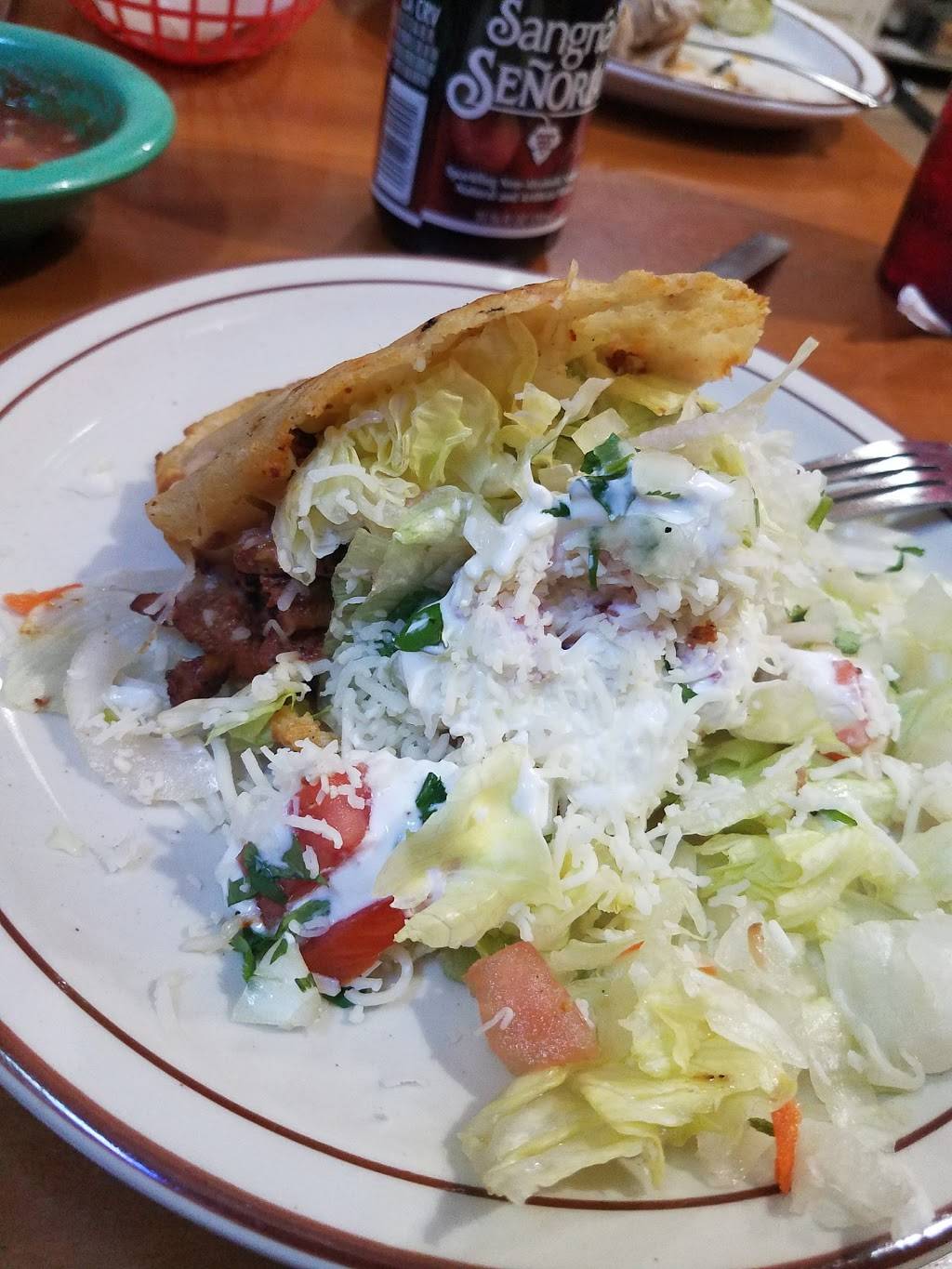 La Casa Del Sazón | restaurant | 22 W Romie Ln, Salinas, CA 93901, USA | 8317512300 OR +1 831-751-2300