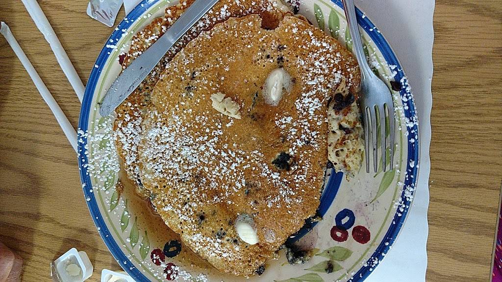 Crostini | restaurant | 201 Meadow St, Branford, CT 06405, USA | 2034881040 OR +1 203-488-1040