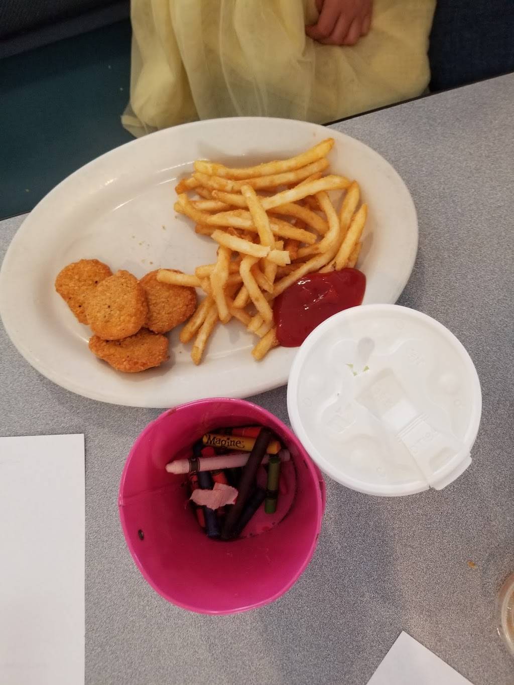 Woodys Family Restaurant | restaurant | 1311 Carolyn Dr # A, Minonk, IL 61760, USA | 3094323815 OR +1 309-432-3815