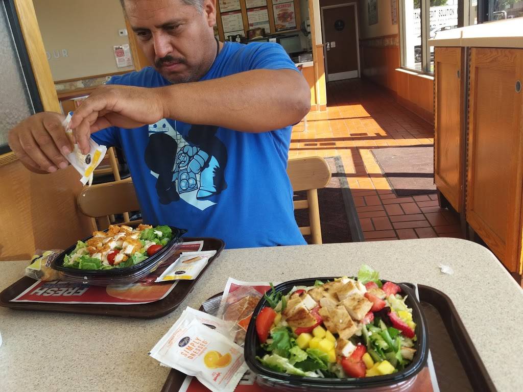 Wendys | restaurant | 618 E St, Chula Vista, CA 91910, USA | 6194255312 OR +1 619-425-5312