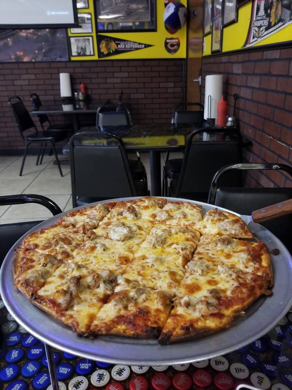 Windy City Beefs N Pizza | restaurant | 9711 S Eastern Ave, Las Vegas, NV 89183, USA | 7023884300 OR +1 702-388-4300