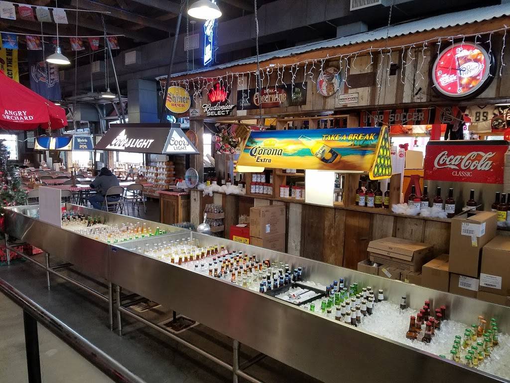 Rudys "Country Store" and Bar-B-Q | restaurant | 6401 S Desert Blvd, El Paso, TX 79912, USA | 9155878397 OR +1 915-587-8397