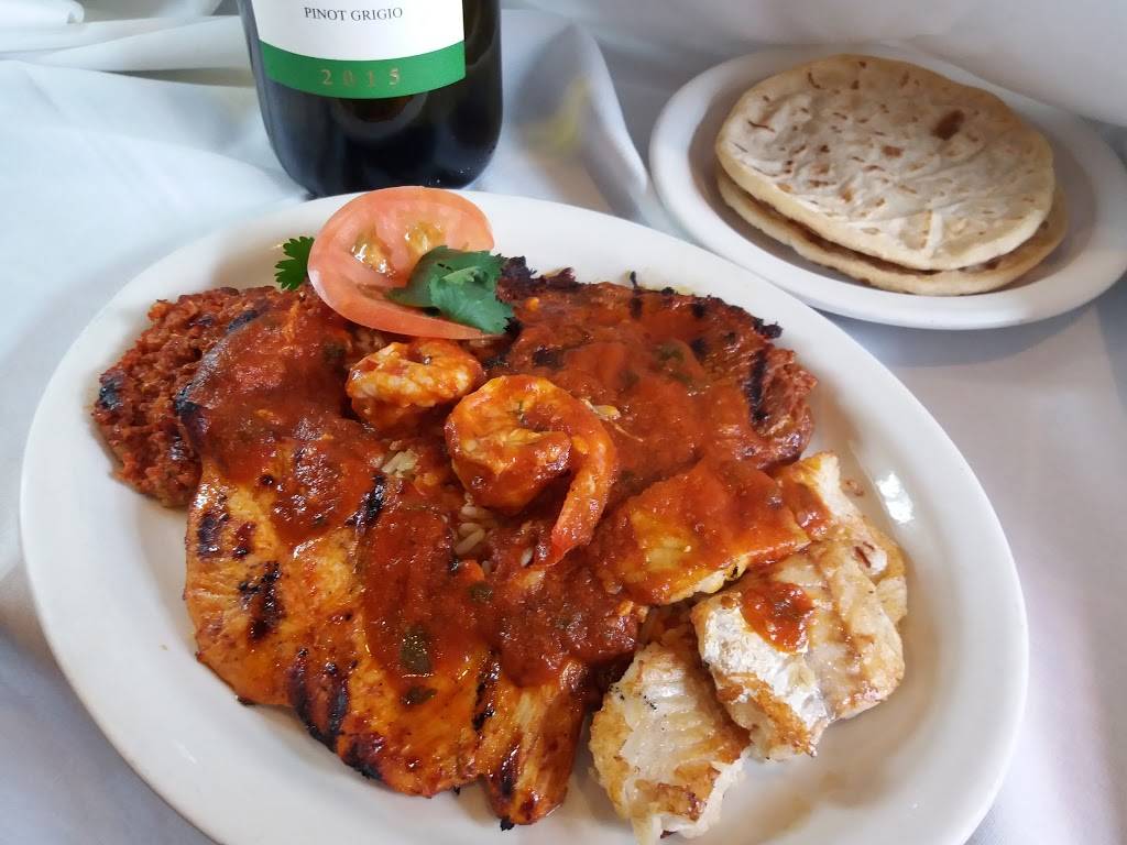 El Pulgarcito Restaurant | restaurant | 3838 Mt Vernon Ave, Alexandria, VA 22305, USA | 7035494549 OR +1 703-549-4549