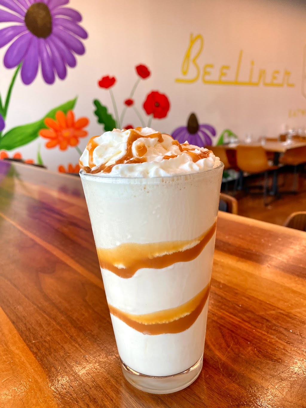 BeeLiner Diner | cafe | 3648 King St, Alexandria, VA 22302, USA | 7038880184 OR +1 703-888-0184