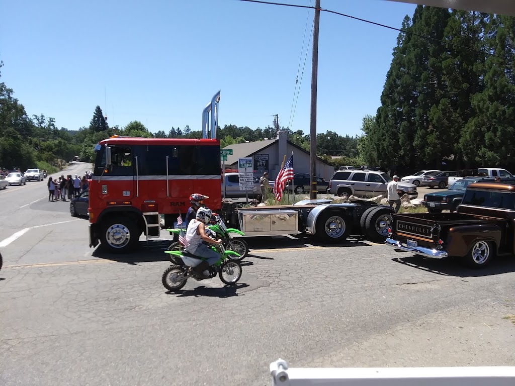 Bones Roadhouse | restaurant | 4430 Pleasant Valley Rd, Placerville, CA 95667, USA | 5306444301 OR +1 530-644-4301