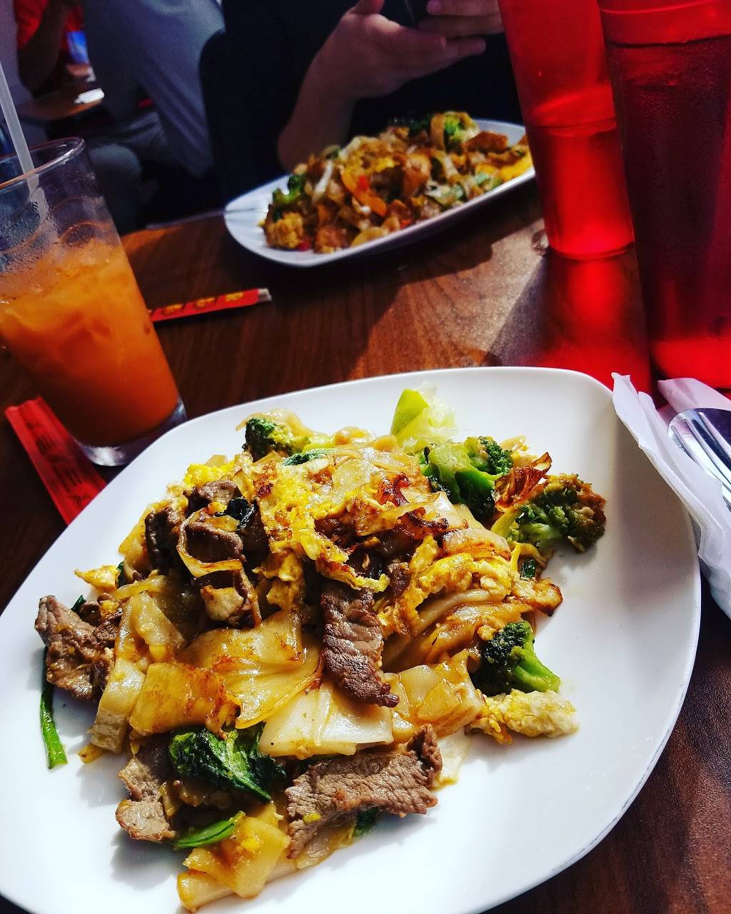 Mahnin Asia Restaurant | restaurant | 2701 S Calhoun St, Fort Wayne, IN 46807, USA | 2607443584 OR +1 260-744-3584