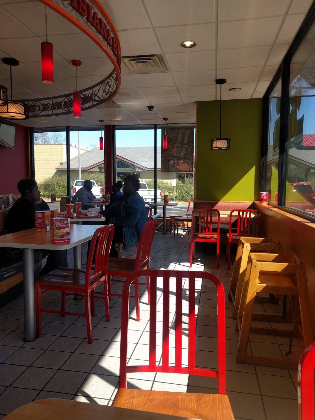 Popeyes Louisiana Kitchen | restaurant | 992 Goodman Rd W, Horn Lake, MS 38637, USA | 6623490646 OR +1 662-349-0646