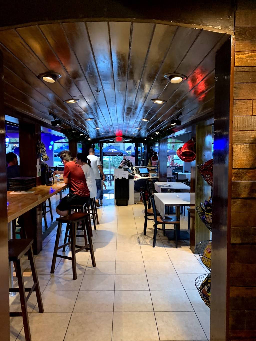 Vernona Gourmet Market, Restaurant & Lounge | restaurant | 40 S Boulevard of the Presidents, Sarasota, FL 34236, USA | 9412840416 OR +1 941-284-0416