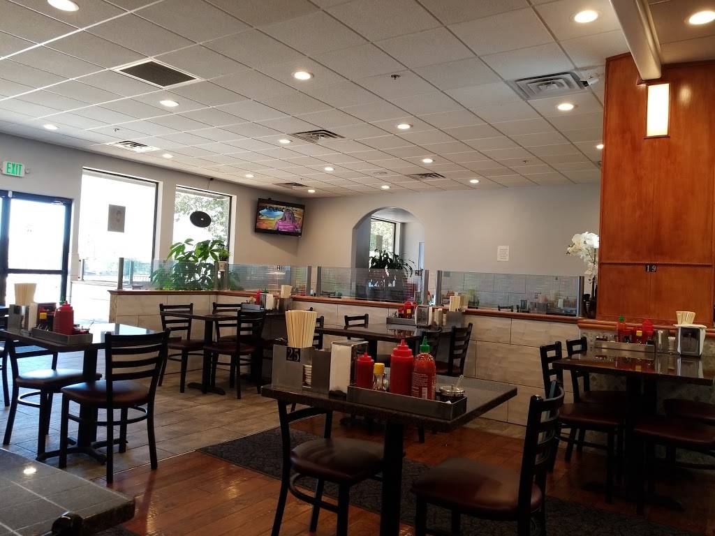 Pho Lee Hoa Phat Restaurant | restaurant | 140 E Leland Rd, Pittsburg, CA 94565, USA | 9252529019 OR +1 925-252-9019