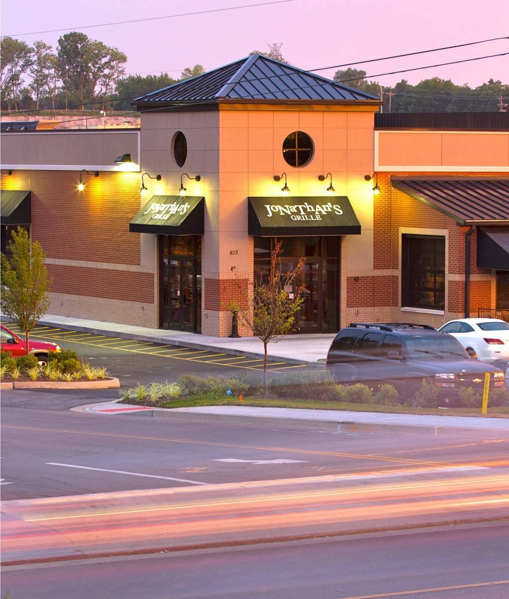 Jonathans Grille | restaurant | 613 S Mt Juliet Rd, Mt. Juliet, TN 37122, USA | 6152882167 OR +1 615-288-2167