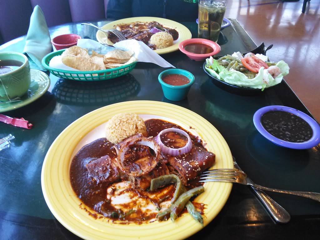 La Casa Ortega Restaurant & Bar | restaurant | 1690 Spruce St, Riverside, CA 92507, USA | 9517816682 OR +1 951-781-6682